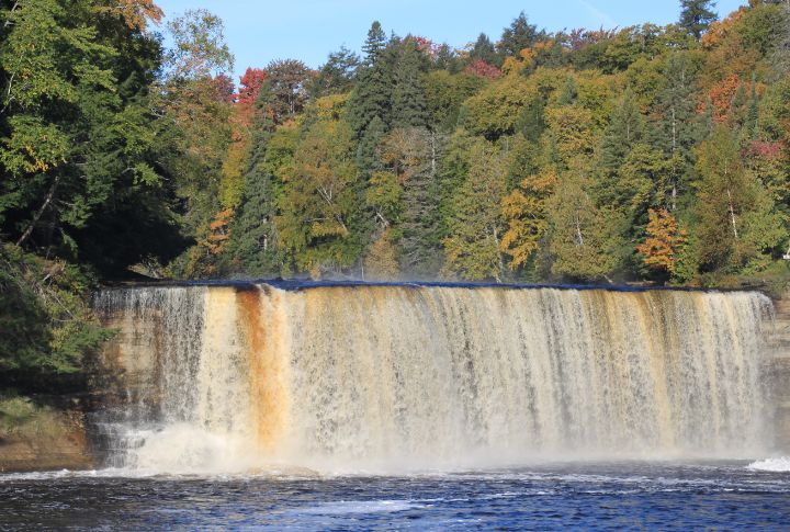 Tahquamenon Falls: Tahquamenon Falls State Park, Michigan