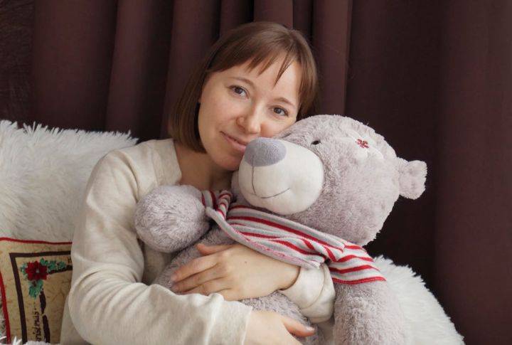 10 Habits Shared by Adults Who Grew Up Distant From Their Siblings